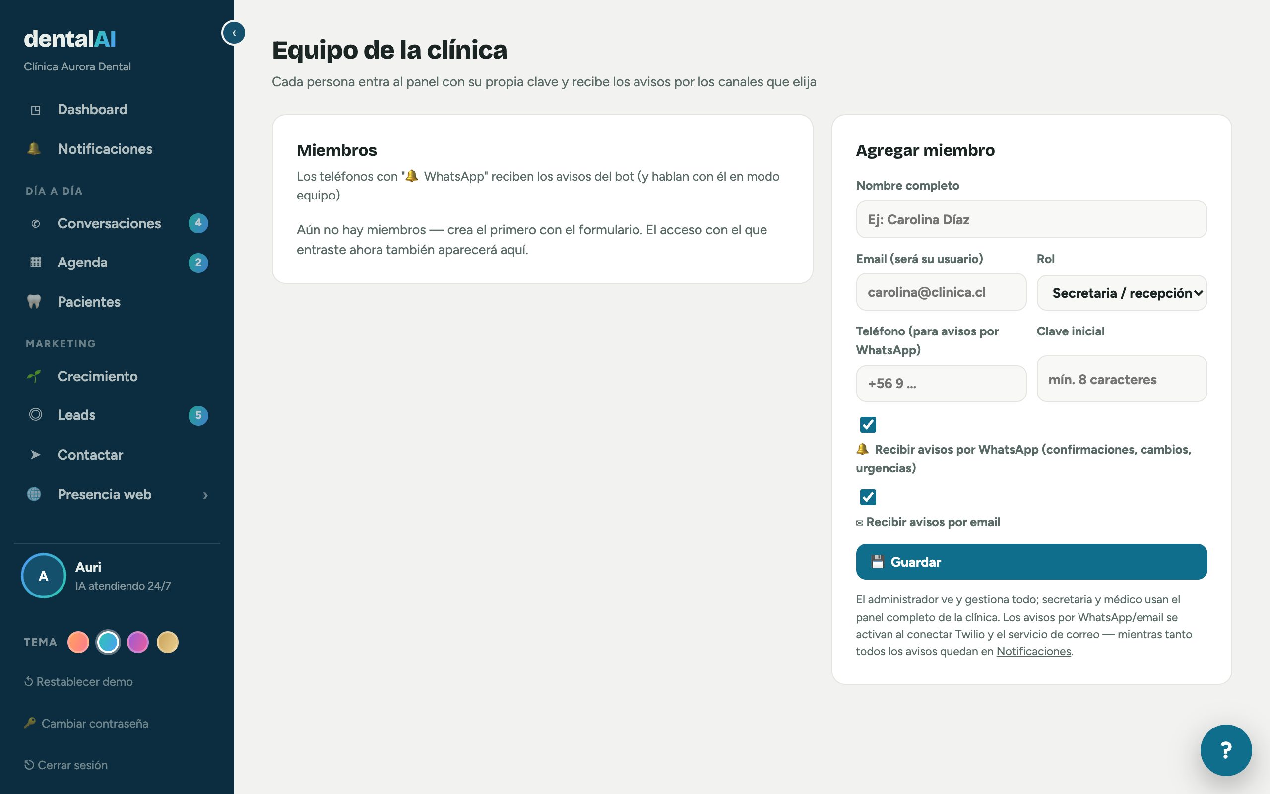 Pantalla real de Equipo con roles y accesos